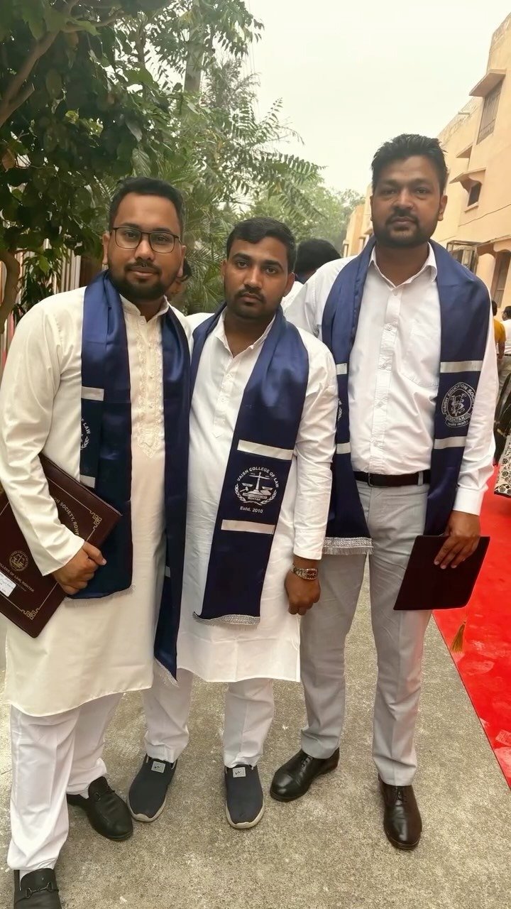 Advocate Gaurav Gupta at Vaish College of Law convocation with academic sashes